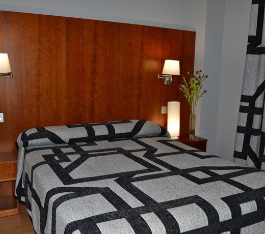 Hotel Jarama