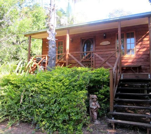 Sunshine Valley Cottages