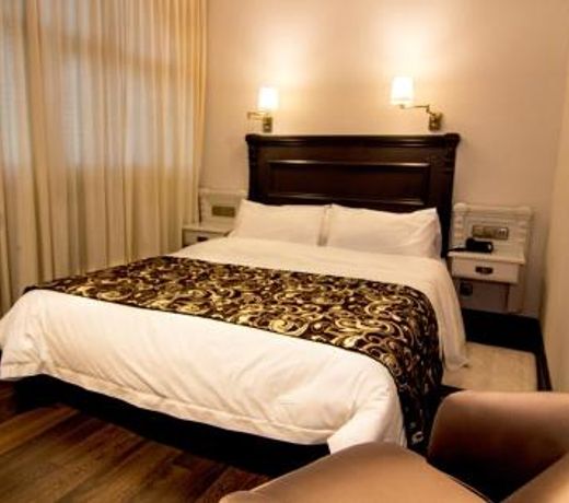 Avent Verahotel