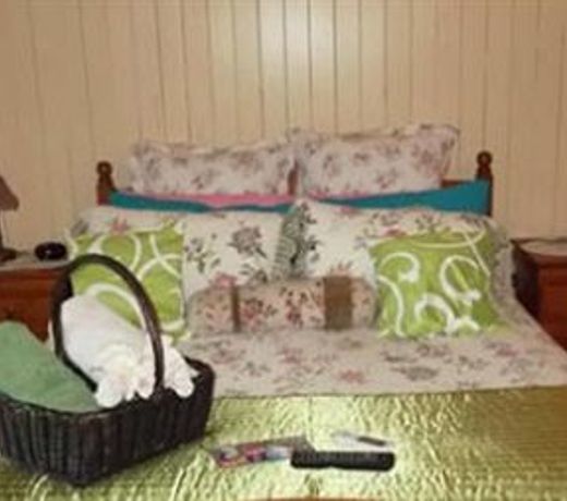 Staple House Bed and Breakfast