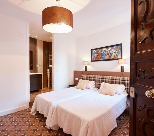 B&B ALMIRANTE