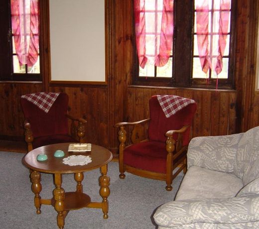 Quaint aparment in Saint-Prix with Sauna