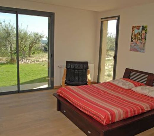 Upbeat villa in Rochefort-du-Gard with private pool