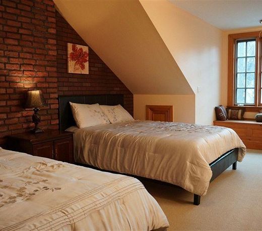 Toronto Vacation Home