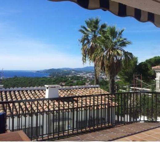 APARTAMENTS EL POBLET