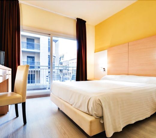 Hotel Fontana Plaza