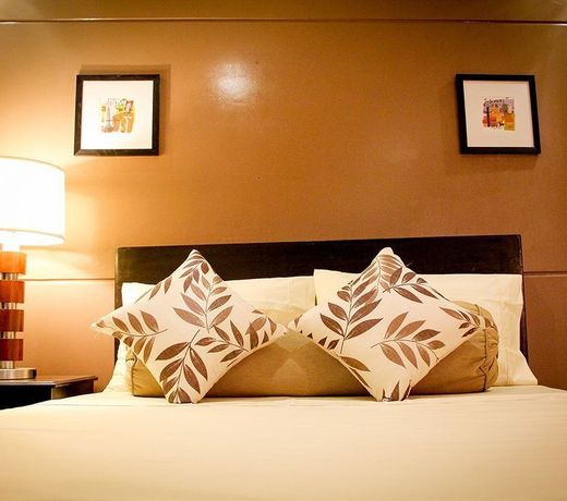 ZEN Rooms Rio Suites