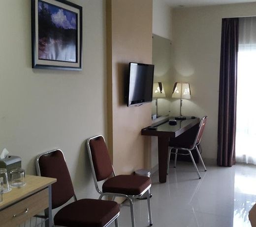 Jhoanie Hotel