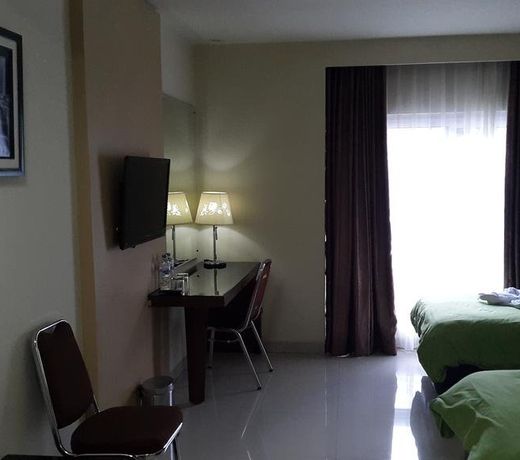 Jhoanie Hotel