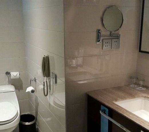 Zhonghang Xiangtong Yacht Club Hotel