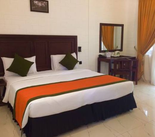 Mahanuge Hotel Polonnaruwa