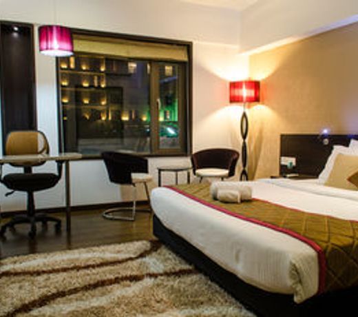 Hotel Siesta Hinjewadi