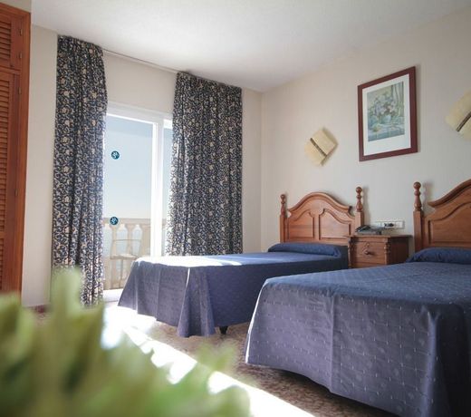 Hotel Mediterraneo Carihuela