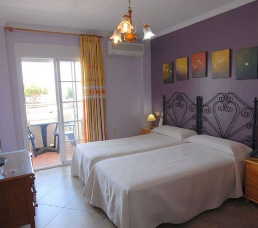 BQ Andalucia Beach Hotel