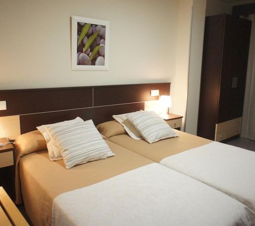 Hotel MR