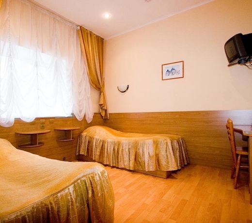 Lion Hotel