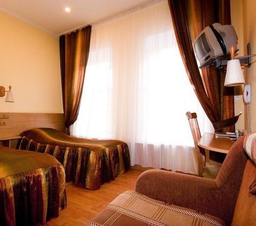 Lion Hotel