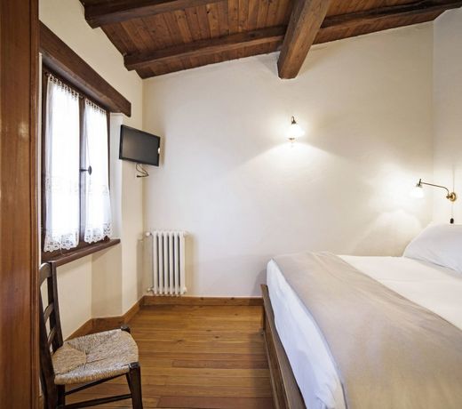 Agriturismo La Cerra