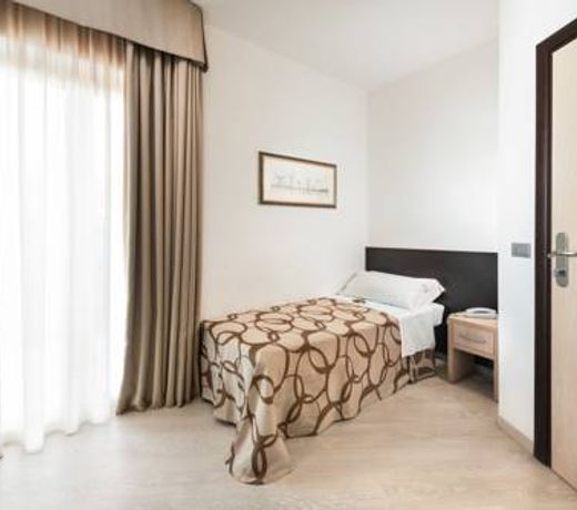Hotel Fenix