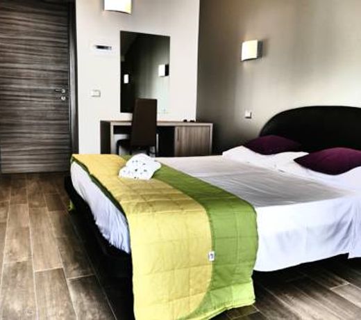 Hotel Desiree