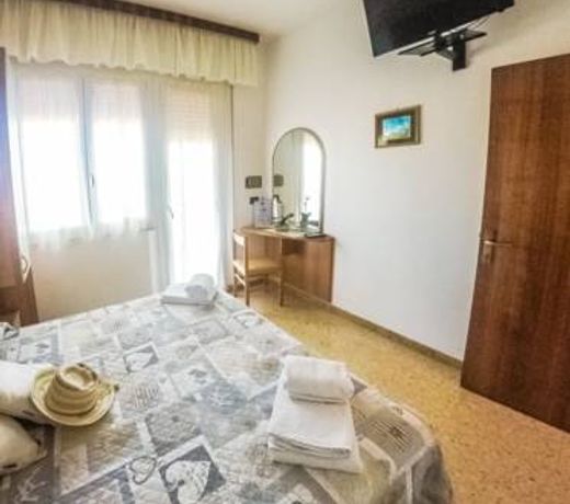 Hotel Trianon