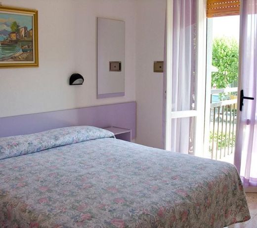 Hotel Trianon