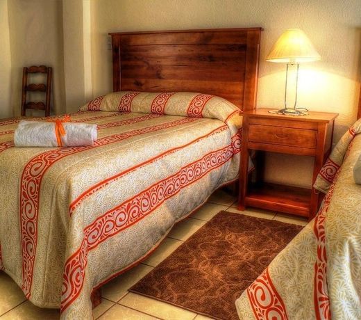 Hotel & Posada Refugio Independencia