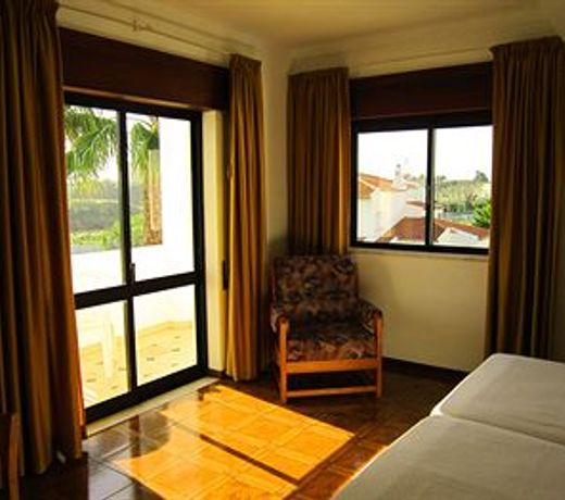 Hotel Alcaide