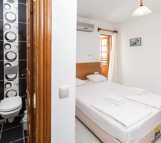Sardunya Otel ARKA BİNA