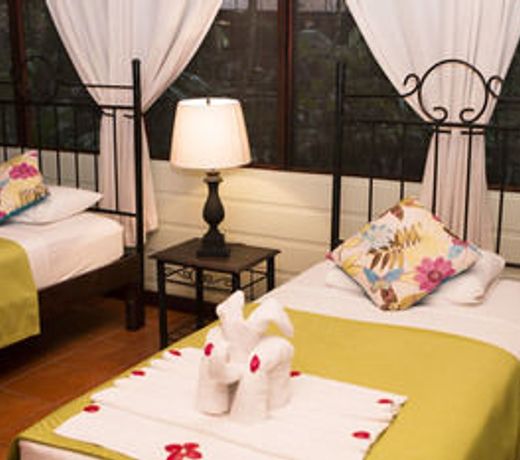 Aninga Lodge