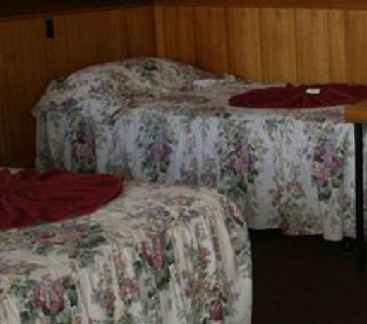 County Lodge Motor Inn
