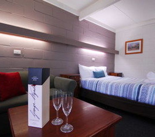 Mayfair Motel