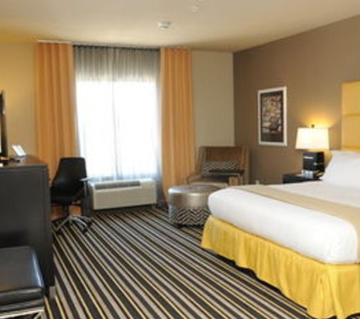 Holiday Inn Express Covington-Madisonville, an IHG Hotel