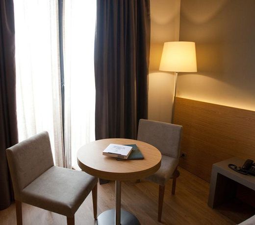M.A. Hotel Sevilla Congresos