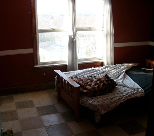 Nelsonville Hotel