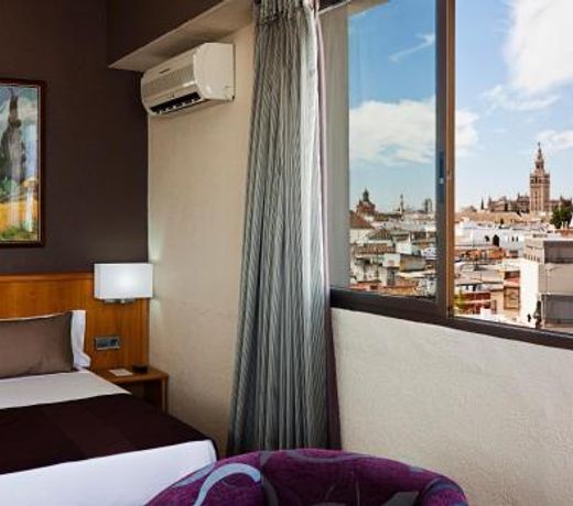 Catalonia Giralda