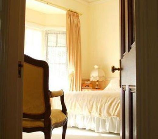 ELM WOOD CLASSIC B&B