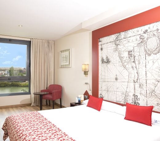 Ribera de Triana Hotel