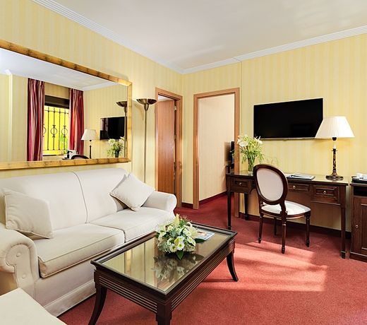 H10 Corregidor Boutique Hotel