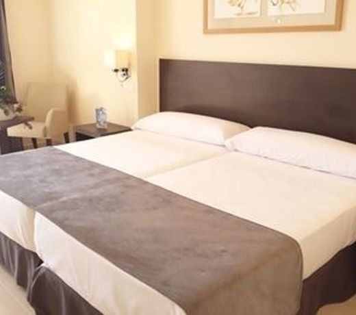Hotel Adaria Vera