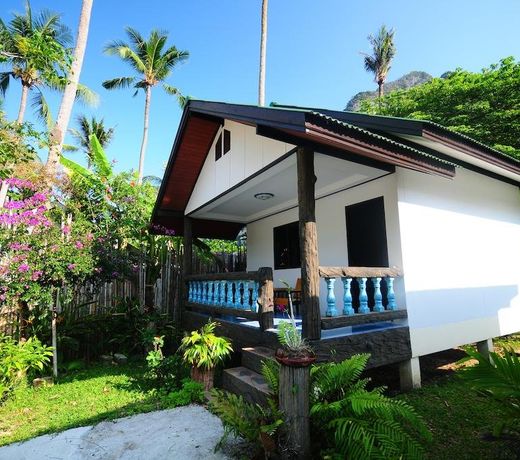 AONANG DAHLA BUNGALOW