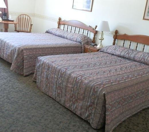 Hopewell Rocks Motel & Country Inn