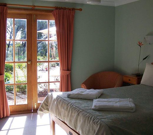 The Hideaway Retreat