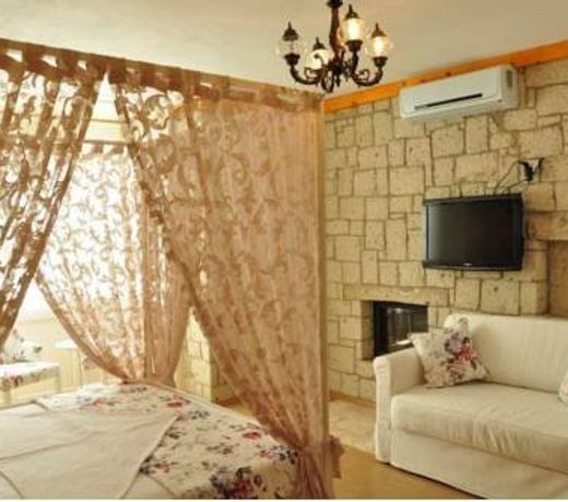 Kemerlihan Deluxe Hotel