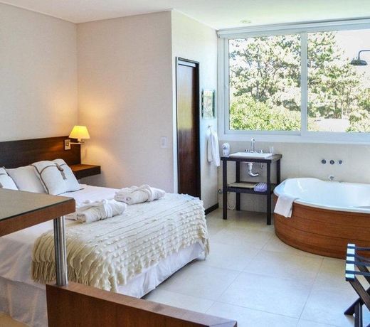 AGUA BAY APART