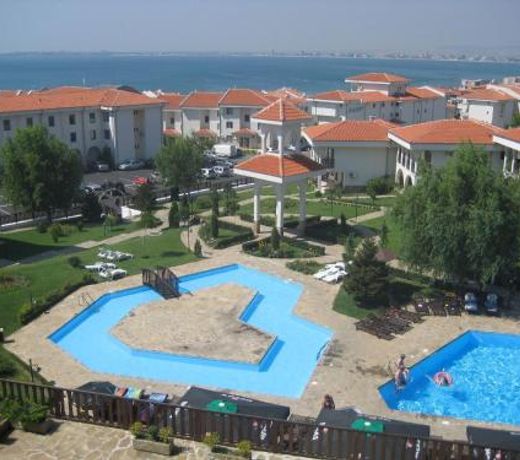 Apartment in Kambani 1 Apartcomplex