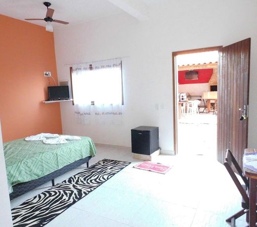 CHALÃS e SUITES PORTO SEGURO