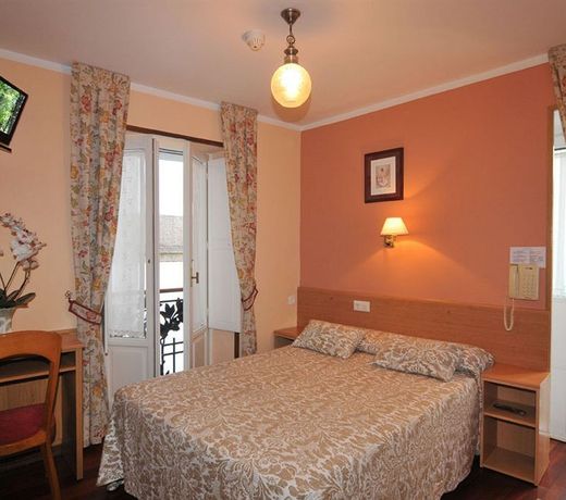 Hostal Anosa Casa