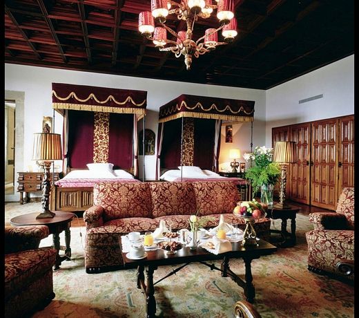 Parador de Santiago - Hostal Reis Catolicos