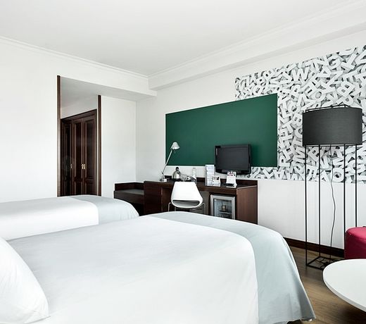 Hotel Santiago Plaza Affiliated by Meliá